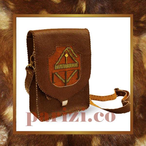 Leather shoulder bag 19