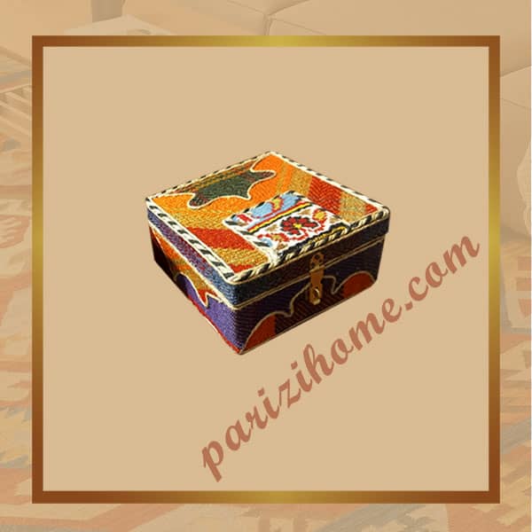 Traditional jewelry box