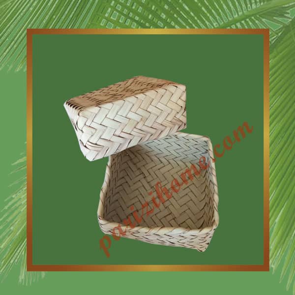Square wicker box Square wicker box